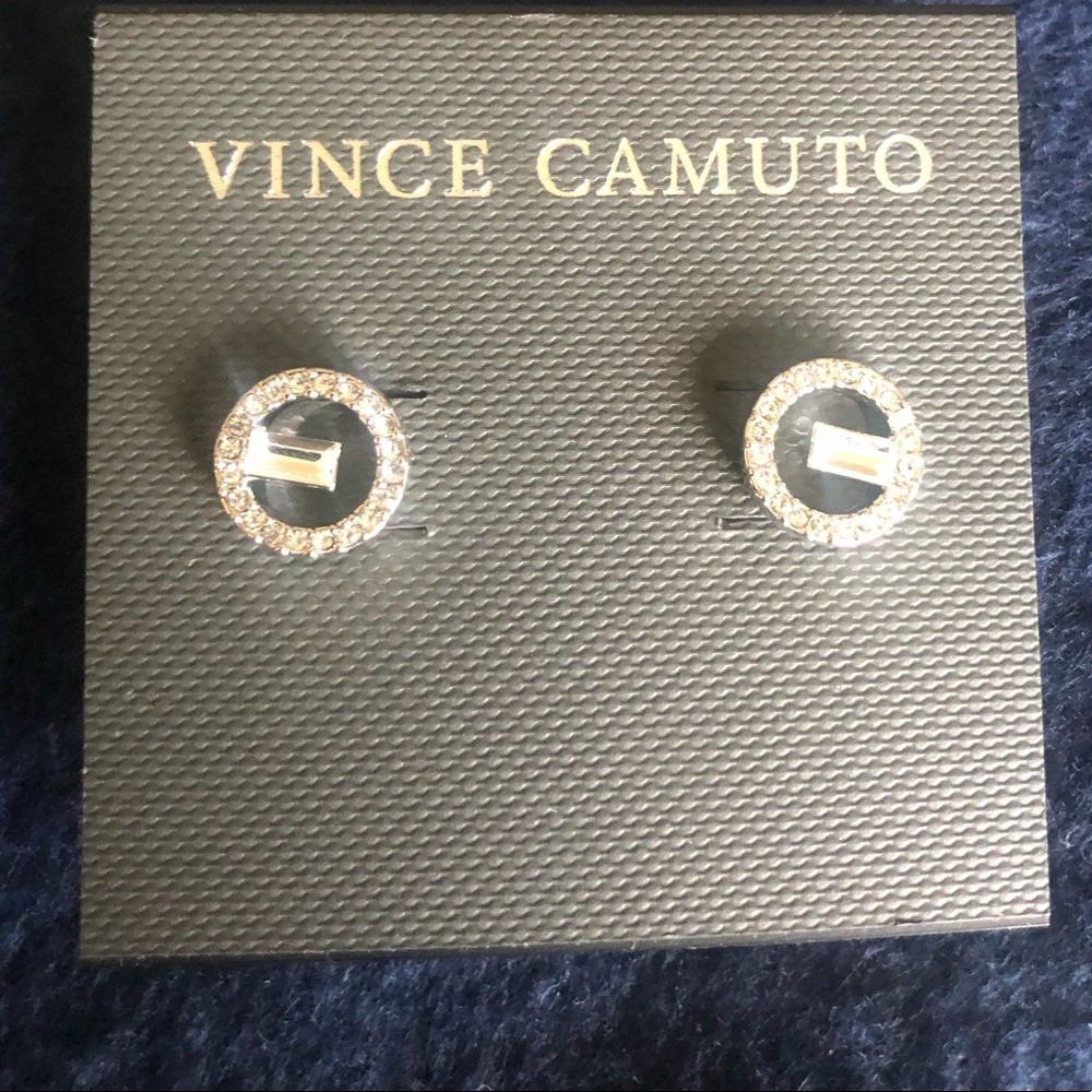 Vince Camuto